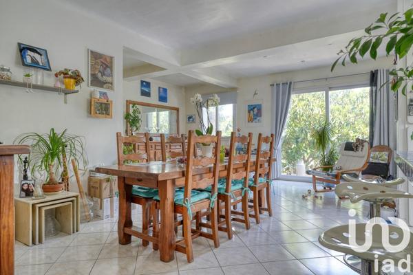 Maison 7 pièces de 194 m² à Verneuil-sur-Seine (78480)