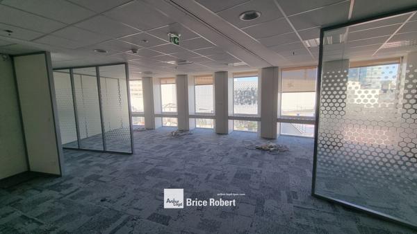 Bureaux à louer Lyon - bureaux rénovés dans la Tour Part Dieu vue panoramique