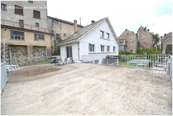 Vente / Maison avec dépendance