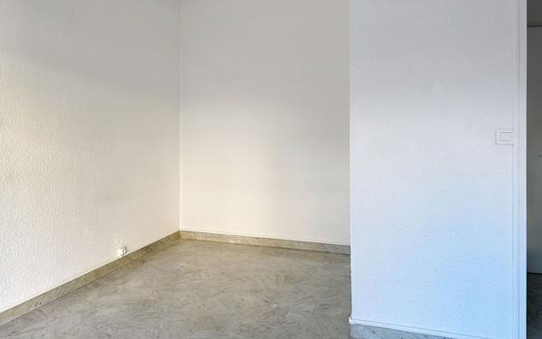 Appartement à vendre    1 pièce • 27,20 m2 Cagnes-sur-Mer