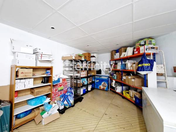 Fonds De Commerce - 50 m²