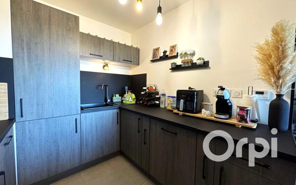 Appartement à vendre    2 pièces •  Saint-Martin-de-Crau