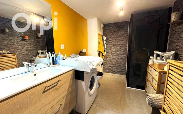 Appartement à vendre    2 pièces •  Saint-Martin-de-Crau