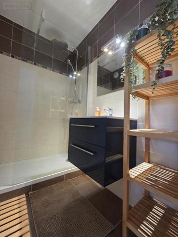 Appartement à vendre à Ferney-Voltaire dans l'Ain (01210), ref : 01047-789