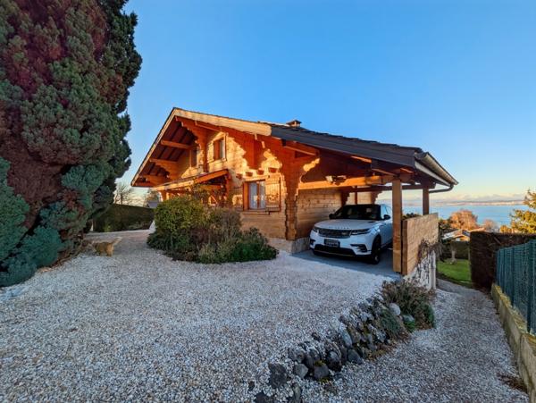 Maison à vendre 5 pièces EVIAN LES BAINS (74) Chalet Rénové au calme avec Piscine face au lac Léman