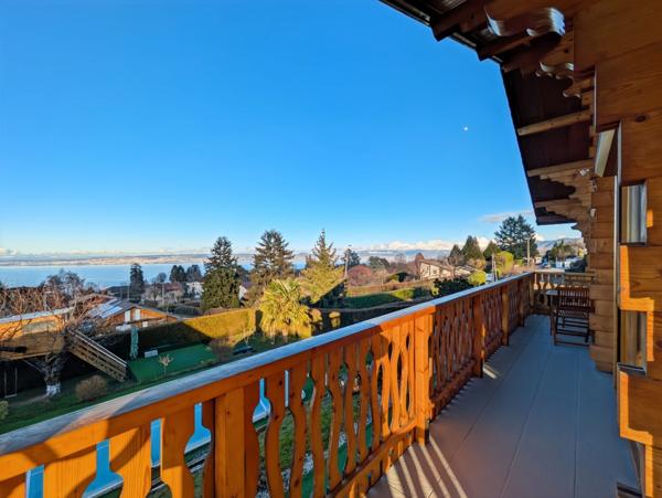 Maison à vendre 5 pièces EVIAN LES BAINS (74) Chalet Rénové au calme avec Piscine face au lac Léman