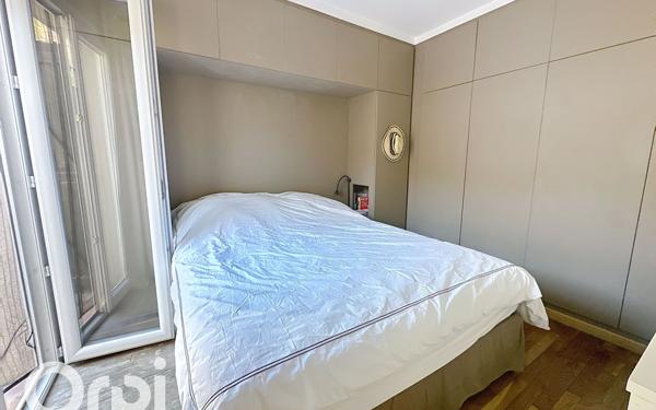 Maison à vendre    5 pièces • 120,23 m2 Saint-Laurent-du-Var