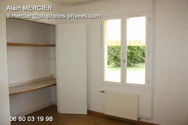 61270 RAI maison plain-pied 3 chambres, terrain clos  780 m²