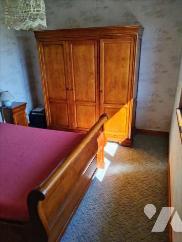 VALENTIGNEY - Maison de 7 pièces (environ 135 m² habitables) proche de toutes commodités