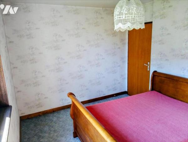 VALENTIGNEY - Maison de 7 pièces (environ 135 m² habitables) proche de toutes commodités