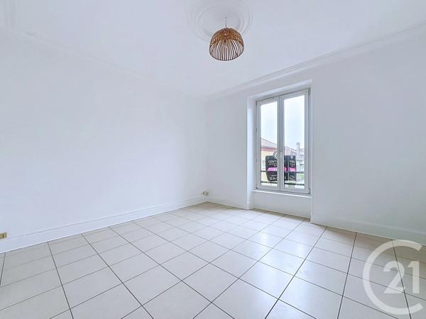 Appartement F3 à vendre  3 pièces - 68,86 m 2   BELFORT  - 90