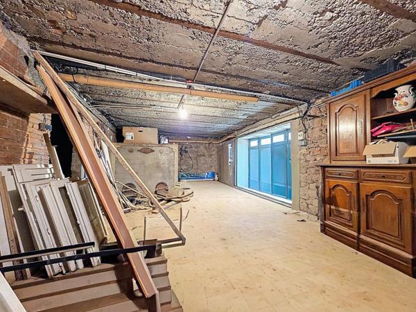 Maison de 127 m² avec jardin, garage et caves – Le Bousquet-d'Orb (34600) 3 chambres | Jardin de 190 m² | Grand garage + caves | Travaux à prévoir