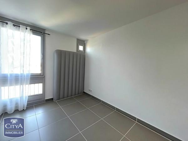 Appartement à vendre 3 pièces 64.2m² Bourges (18000)