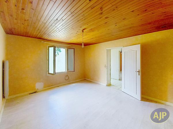 Vente maison Lesparre Medoc : 139 500 € - AJP Lesparre Immobilier