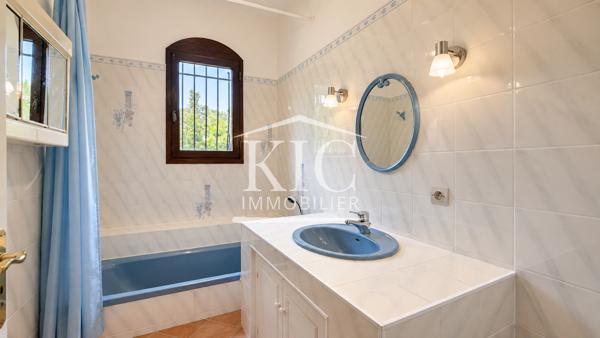 PROCHE CARCASSONNE - Maison 215 m² 6 chambres - Jardin, piscine, garage Détails des diagnostics énergétiques