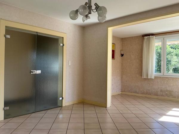 Maison,98m2, 6 pièces,4 chambres, 18 ares de terrain et dépendances