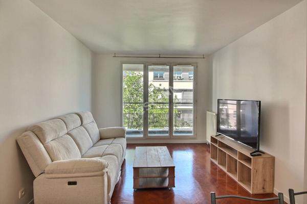 Appartement Suresnes 2 pièce(s) 47 m2