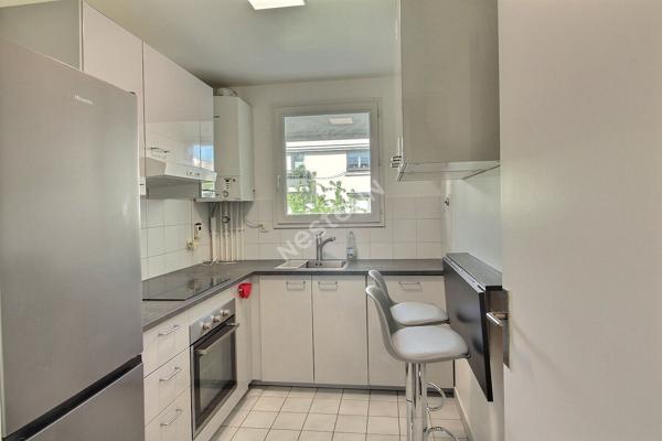 Appartement Suresnes 2 pièce(s) 47 m2