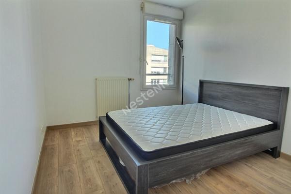 Appartement Suresnes 2 pièce(s) 47 m2