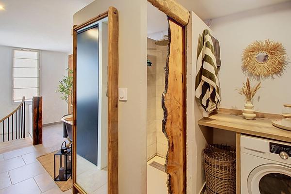 A VENDRE EN EXCLUSIVITÉ ! LES ARCS-SUR-ARGENS Appartement T4 104m²  avec grande terrasse  35m² + cave 13m²