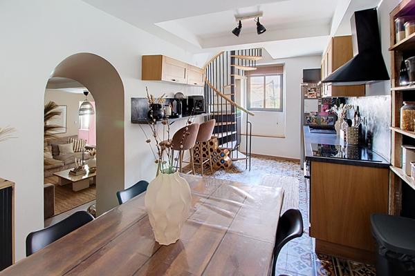 A VENDRE EN EXCLUSIVITÉ ! LES ARCS-SUR-ARGENS Appartement T4 104m²  avec grande terrasse  35m² + cave 13m²