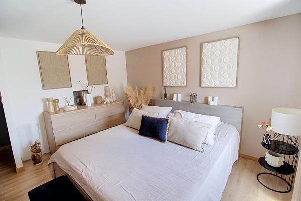 A VENDRE EN EXCLUSIVITÉ ! LES ARCS-SUR-ARGENS Appartement T4 104m²  avec grande terrasse  35m² + cave 13m²