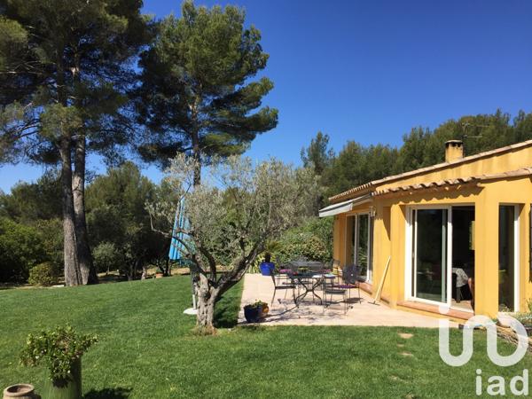 Maison à vendre 7 pièces 220 m² Le Castellet
