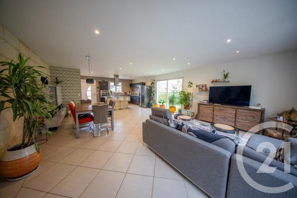 Maison à vendre  6 pièces - 154,22 m2 PAREMPUYRE - 33
