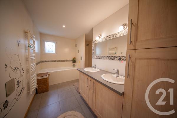 Maison à vendre  6 pièces - 154,22 m2 PAREMPUYRE - 33