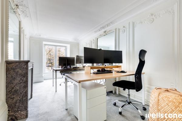 Bureaux à louer à PARIS 75010