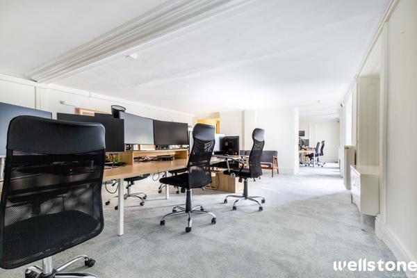 Bureaux à louer à PARIS 75010