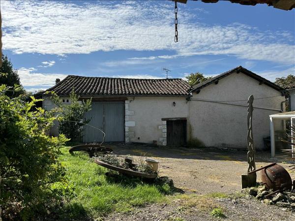 Maison à vendre |  Saint-Vincent-de-Connezac |  3 pièces | 56 m²