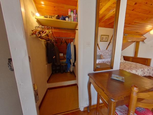 04400 LE SAUZE GRAND STUDIO - LE SAUZE