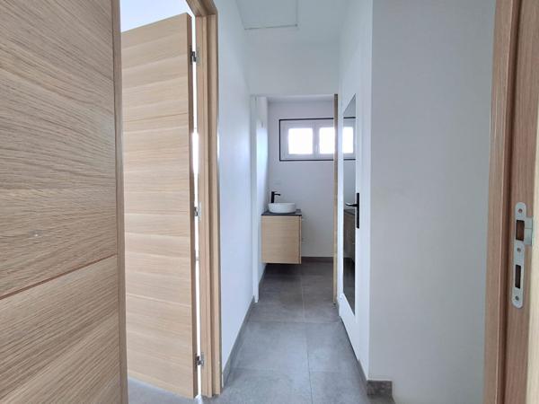 Perpignan : Maison 3 faces avec jardin à vendre