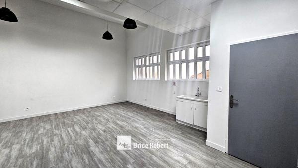 Bureaux à louer ou à vendre à Villeurbanne emplacement stratégique