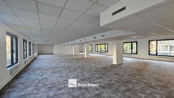 Bureaux à louer à Lyon bureaux lumineux accès central proche transports