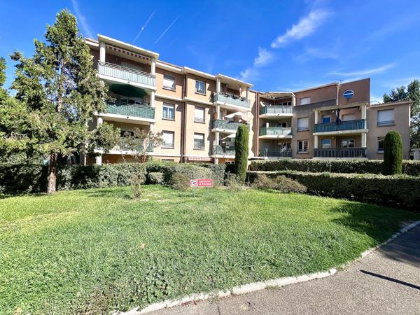 Chateau gombert (13013) 13013 MARSEILLE - La Croix-rouge / La Rose. Appartement 3 pièces 62m2, terrasse et parking privé.