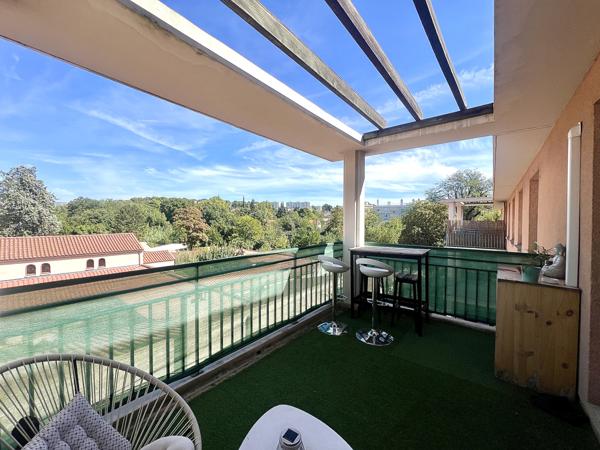 Chateau gombert (13013) 13013 MARSEILLE - La Croix-rouge / La Rose. Appartement 3 pièces 62m2, terrasse et parking privé.