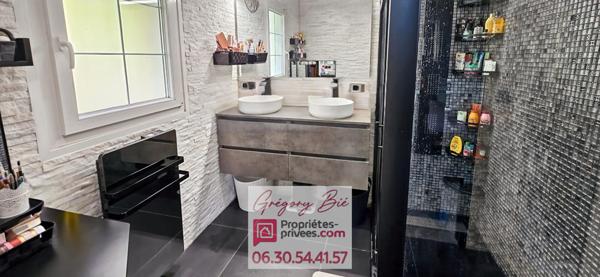 Maison 5 pièce(s) 190 m2