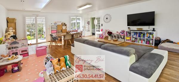 Maison 5 pièce(s) 190 m2