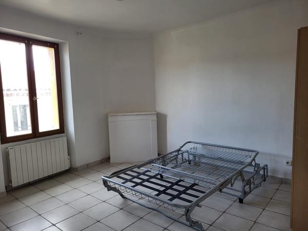 Carnoules (83660) Maison de village T3 à Carnoules