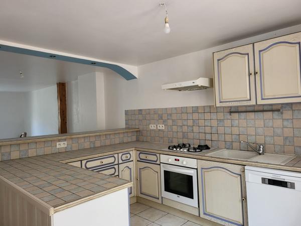 Carnoules (83660) Maison de village T3 à Carnoules