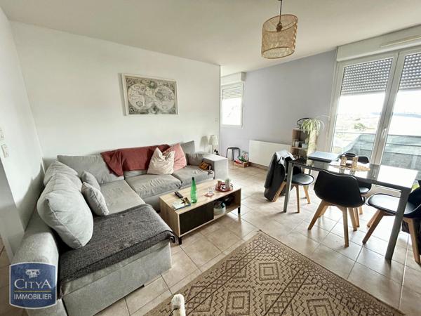 Location appartement Coulanges-lès-Nevers (58660) 2 pièces 53.8m²