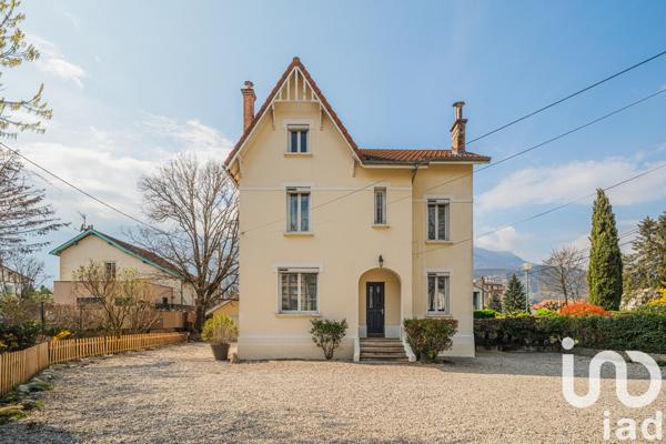 Maison à vendre 7 pièces 149 m² Le Pont-de-Claix