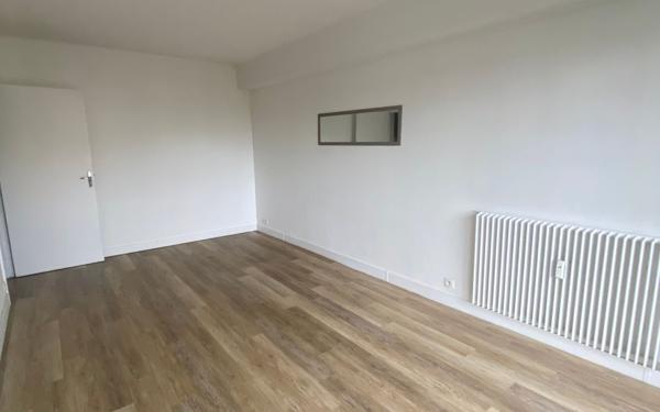 Appartement à louer    1 pièce • 25,32 m2 Boulogne-Billancourt