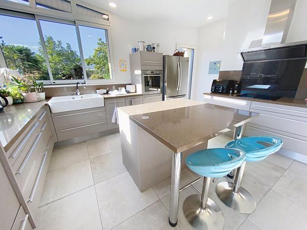 Coup de coeur à Champigné : demeure bourgeoise avec prestations haut de gamme