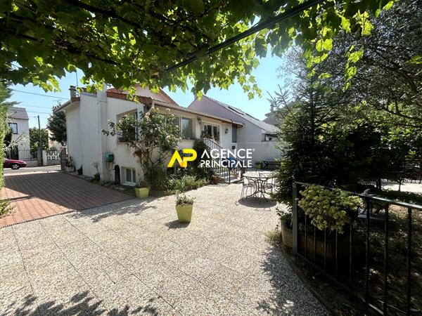 BEZONS _ NOUVEAU BEZONS _ Maison 6 pièces 525 000 € **  - Référence  4517