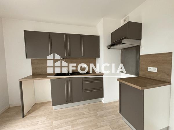 Location Appartement 3 pièces 68.79 m² - 17 RUE AMPERE Le Petit-quevilly 76140