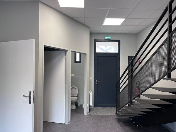 Bureaux Limoges 2 pièce(s) 185 m2