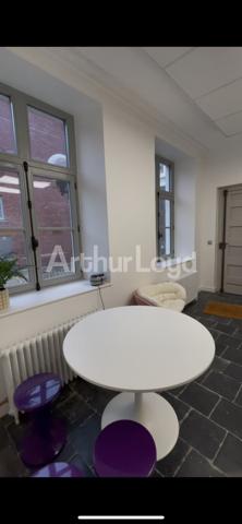 Bureaux à louer Lille centre - 42 m² lumineux avec accessibilité PMR, emplacement premium